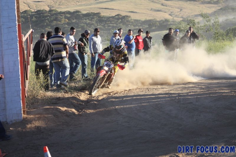 amqbaja500cb1img_9024.jpg