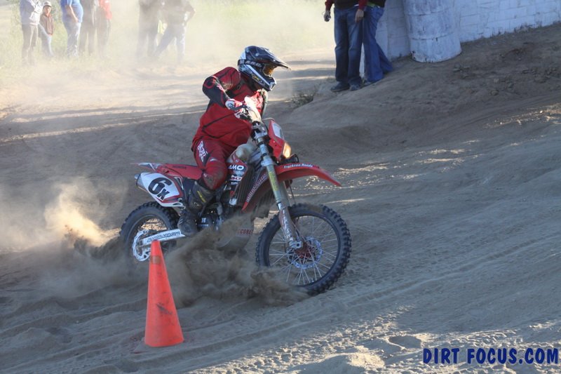 amqbaja500cb1img_9036.jpg