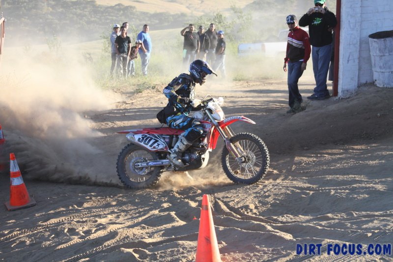 amqbaja500cb1img_9066.jpg