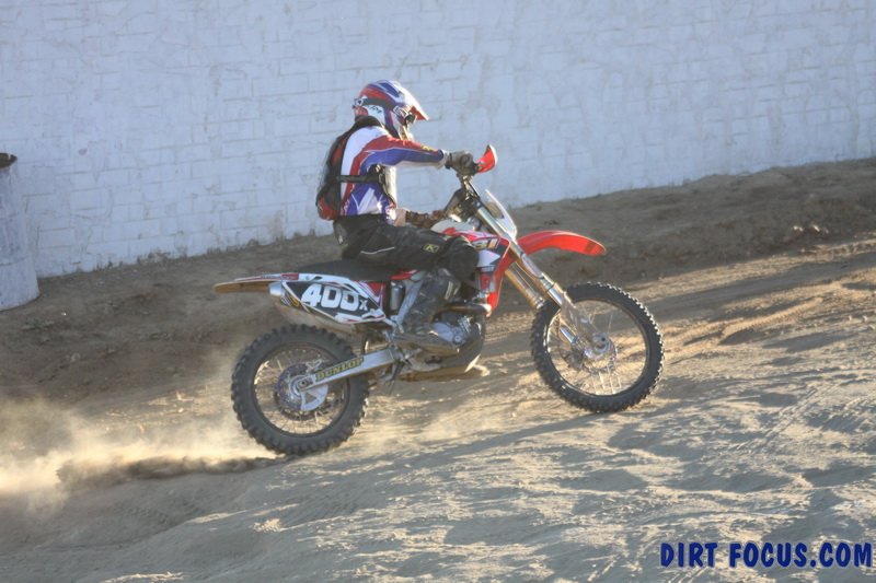 amqbaja500cb1img_9069.jpg