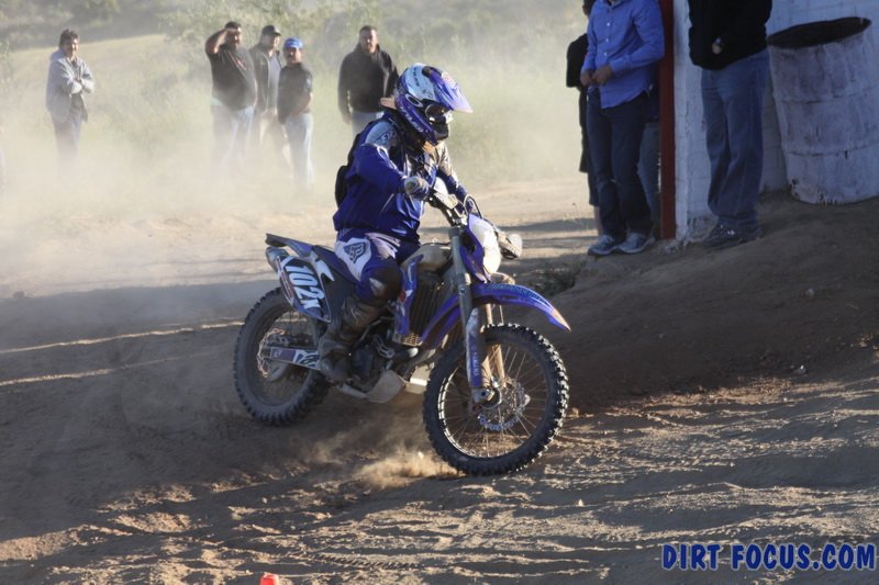 amqbaja500cb1img_9090.jpg