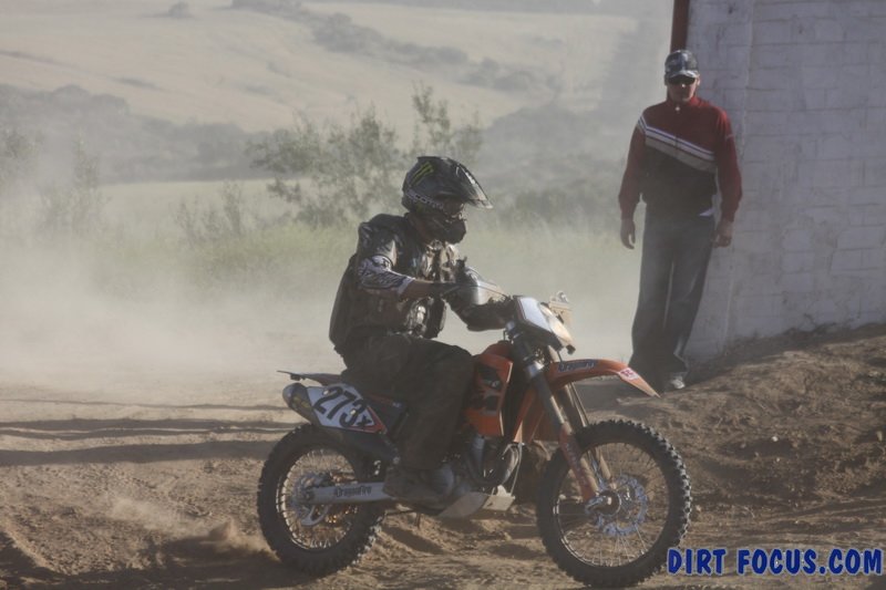 amqbaja500cb1img_9258.jpg