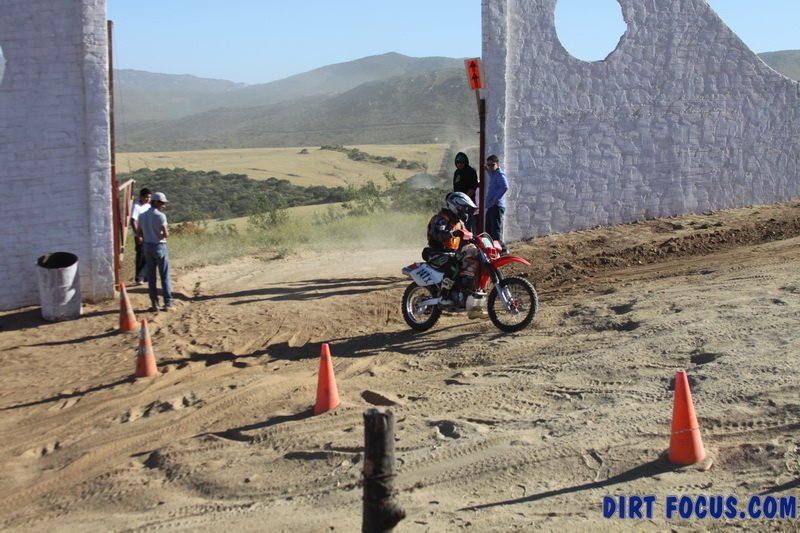 amqbaja500cb1img_9306.jpg