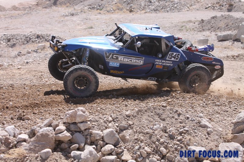 bmint400cbimg_2001.jpg